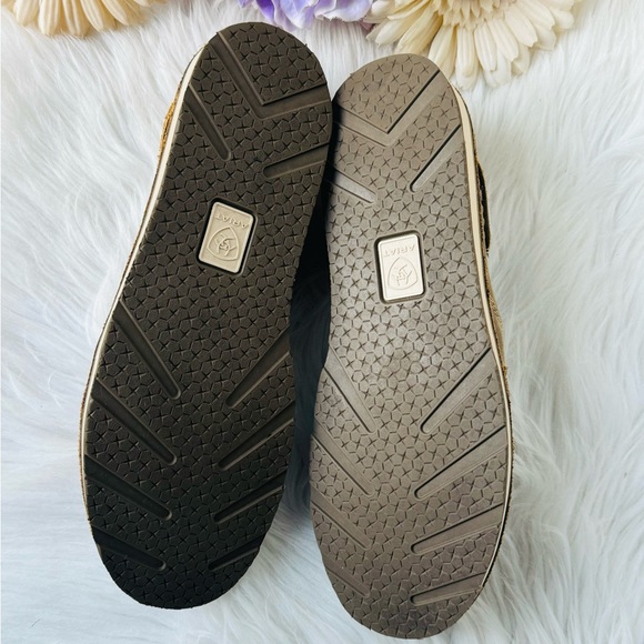 Ariat Cruisers - Picture 5 of 7